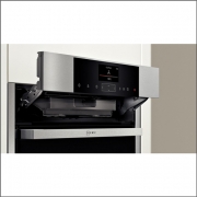 Neff BFS 4522 N / B45FS22N0, Einbaubackofen mit FullSteam und Slide&Hide, EEK: A+,mit 5 Jahren Garantie!