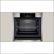 Neff BFS 4522 N / B45FS22N0, Einbaubackofen mit FullSteam und Slide&Hide, EEK: A+,mit 5 Jahren Garantie!