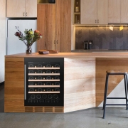 Dunavox Flow 46, Unterbau-Weink�hlschrank, schwarz, DAUF-46.138B. Mit 3 Jahren Garantie!