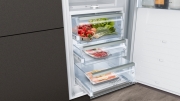 Neff KI8826DE0 N90, FreshSafe 3 Einbau-K�hlschrank mit Gefrierfach, 177,5 cm, mit 5 Jahren Garantie!
